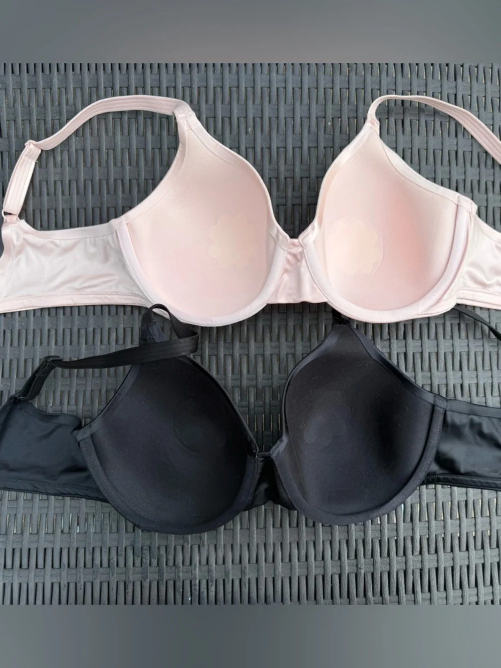 Two Bali Smoothing Underwire Nylon Stretch Pink Black Bra Set 2pc Sz 38C - Picture 5 of 10